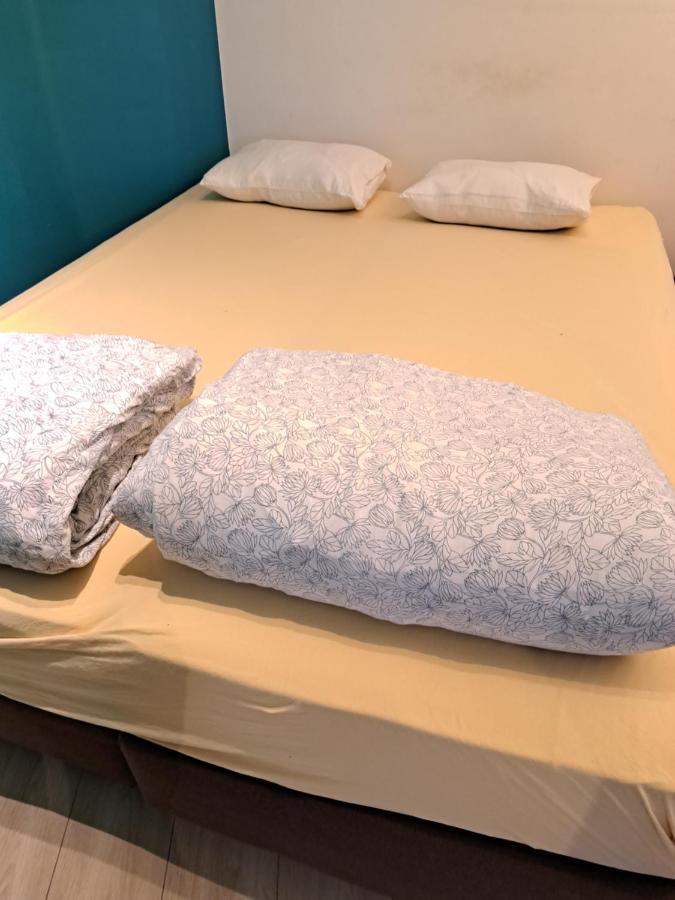 Sleepover City Center Брюссель Екстер'єр фото