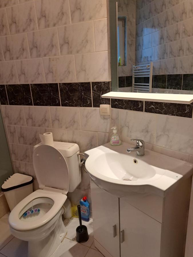 Sleepover City Center Брюссель Екстер'єр фото